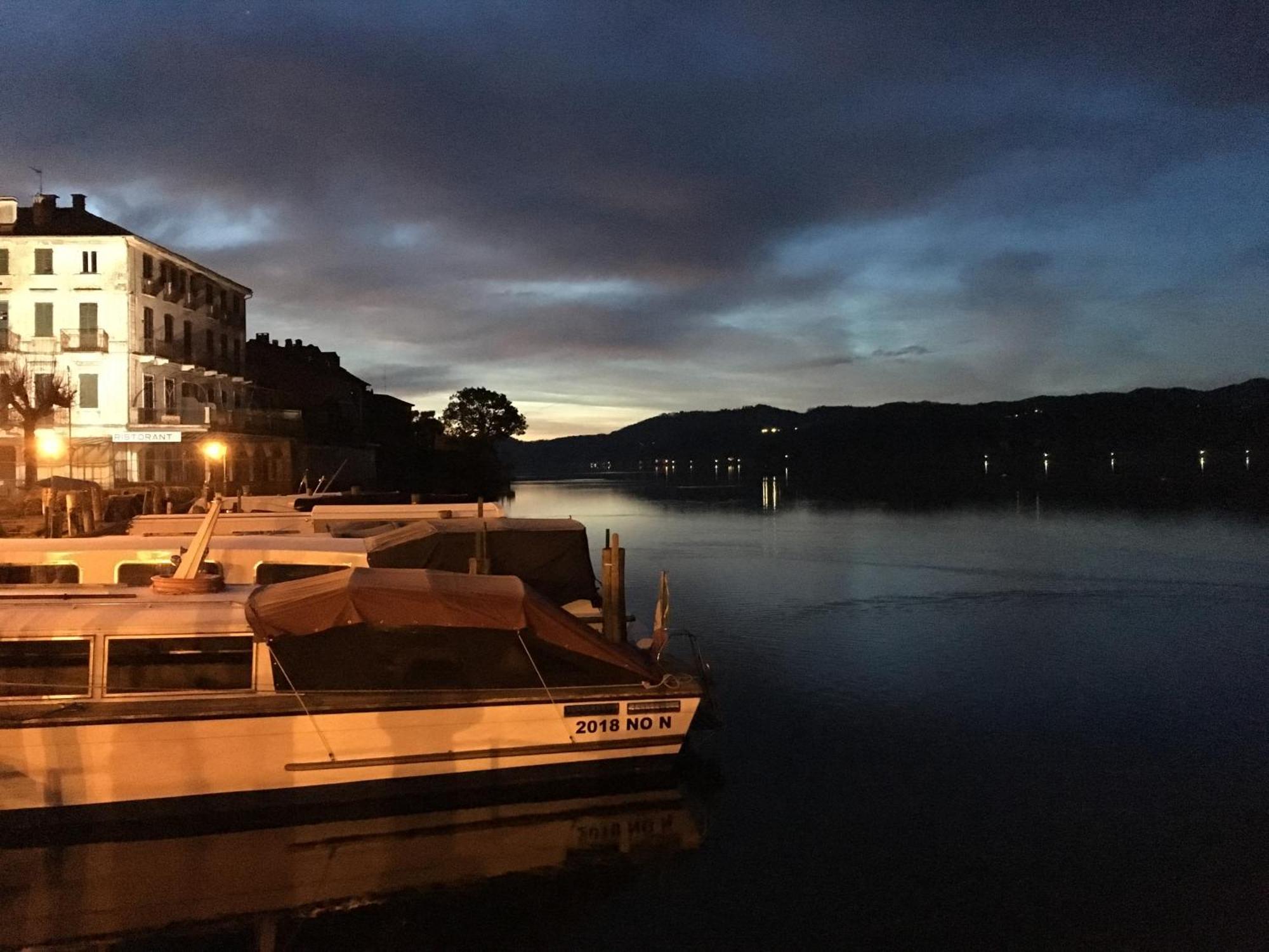 -Ortaflats- Appartamenti Imbarcadero & Palazzotto Orta San Giulio Zewnętrze zdjęcie
