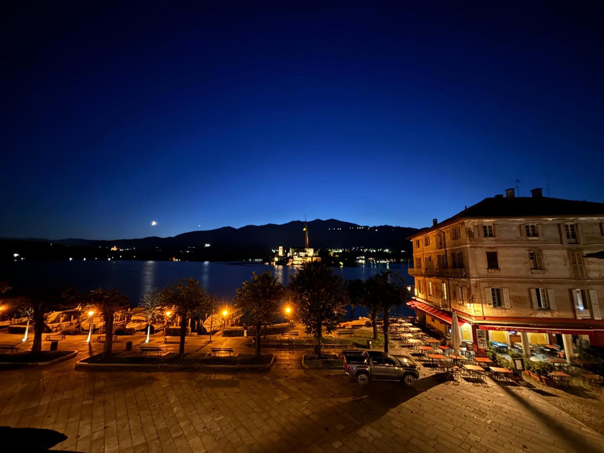 -Ortaflats- Appartamenti Imbarcadero & Palazzotto Orta San Giulio Zewnętrze zdjęcie