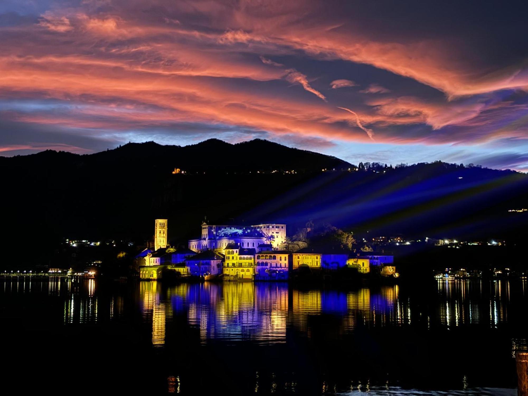 -Ortaflats- Appartamenti Imbarcadero & Palazzotto Orta San Giulio Zewnętrze zdjęcie